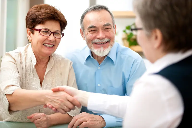 Managing Conflict Over Care Homes, In-Home Support, and Living Arrangements with EH Mediation Buckingham