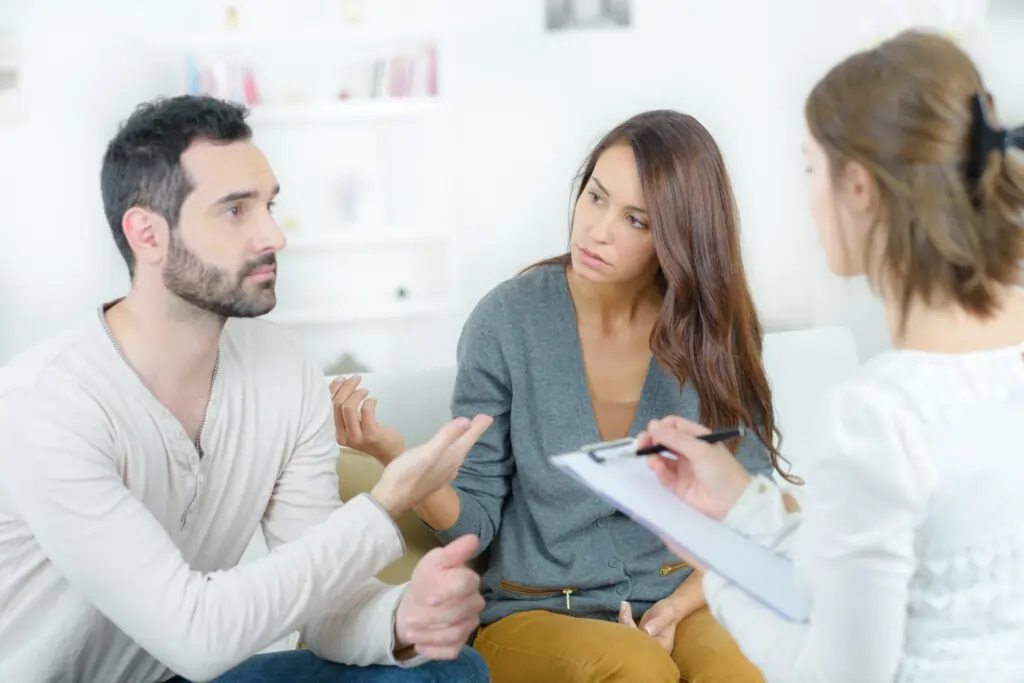 Avoiding Common Pitfalls: Lessons from Experienced Mediators Buckingham